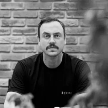 Adriano Bianchi Ribeiro